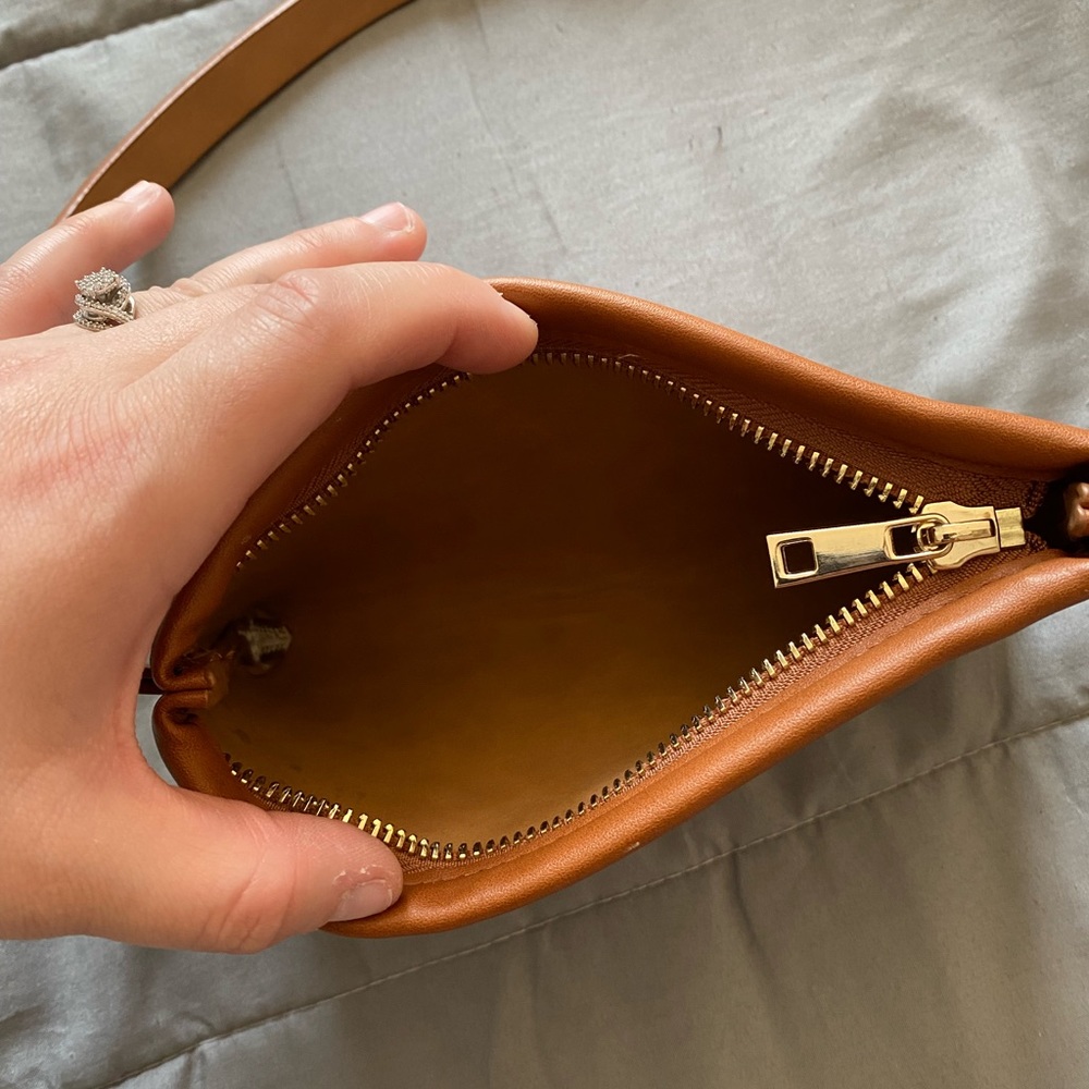 Michael Kors bag - Picture 2 of 2